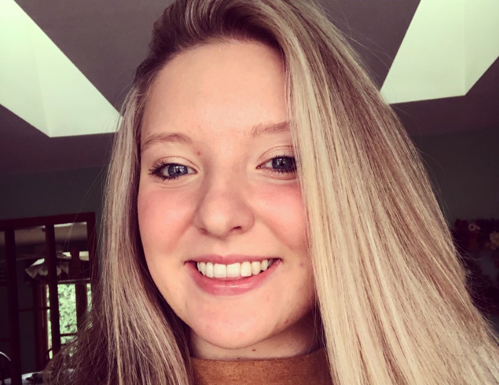Avery DeBoer headshot