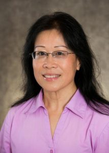 Dong Isbister headshot